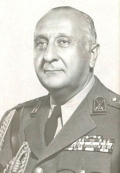 Генерал Нематолла Нассири